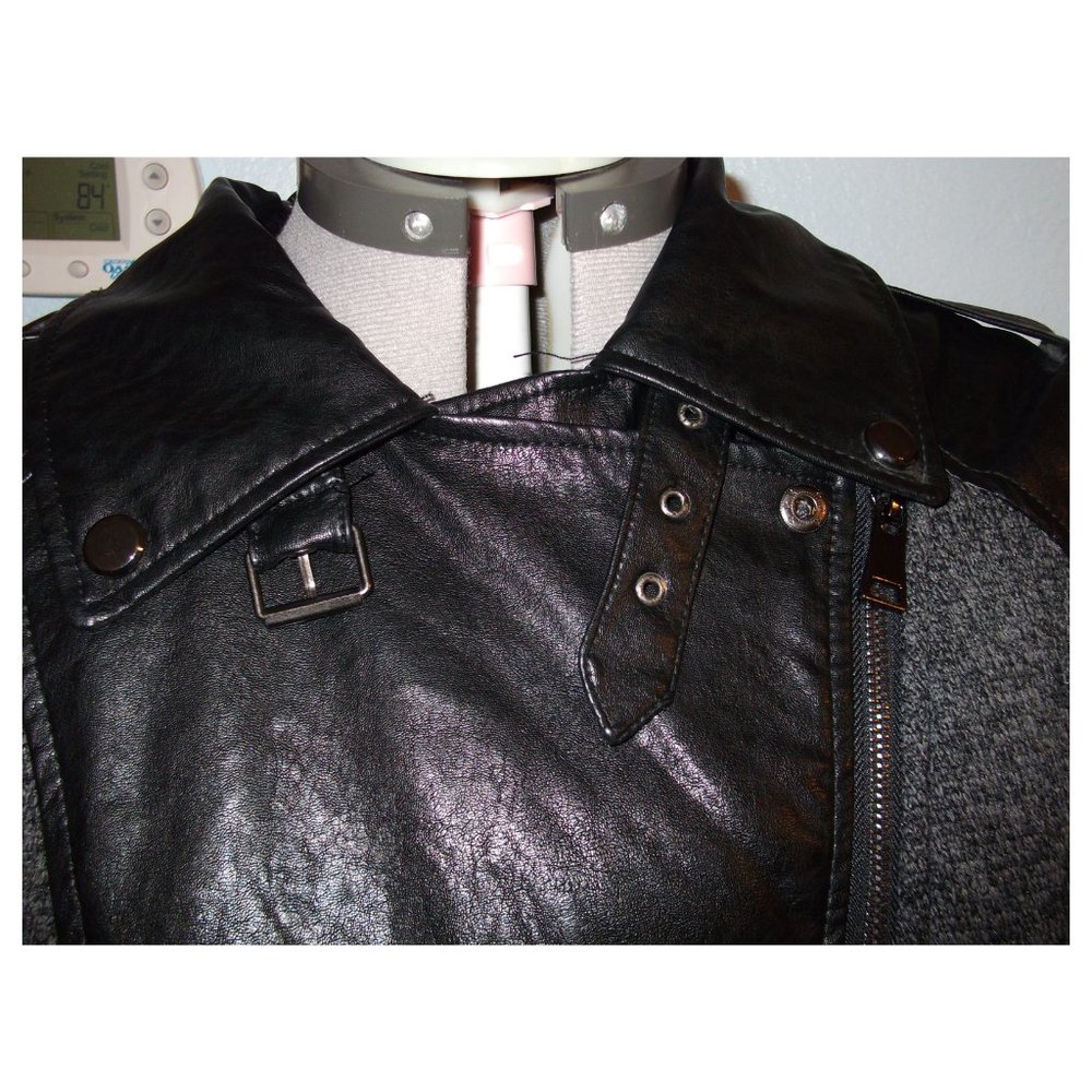 Triple Star Size XL Black Buckle Moto Jacket - Picture 1 of 16
